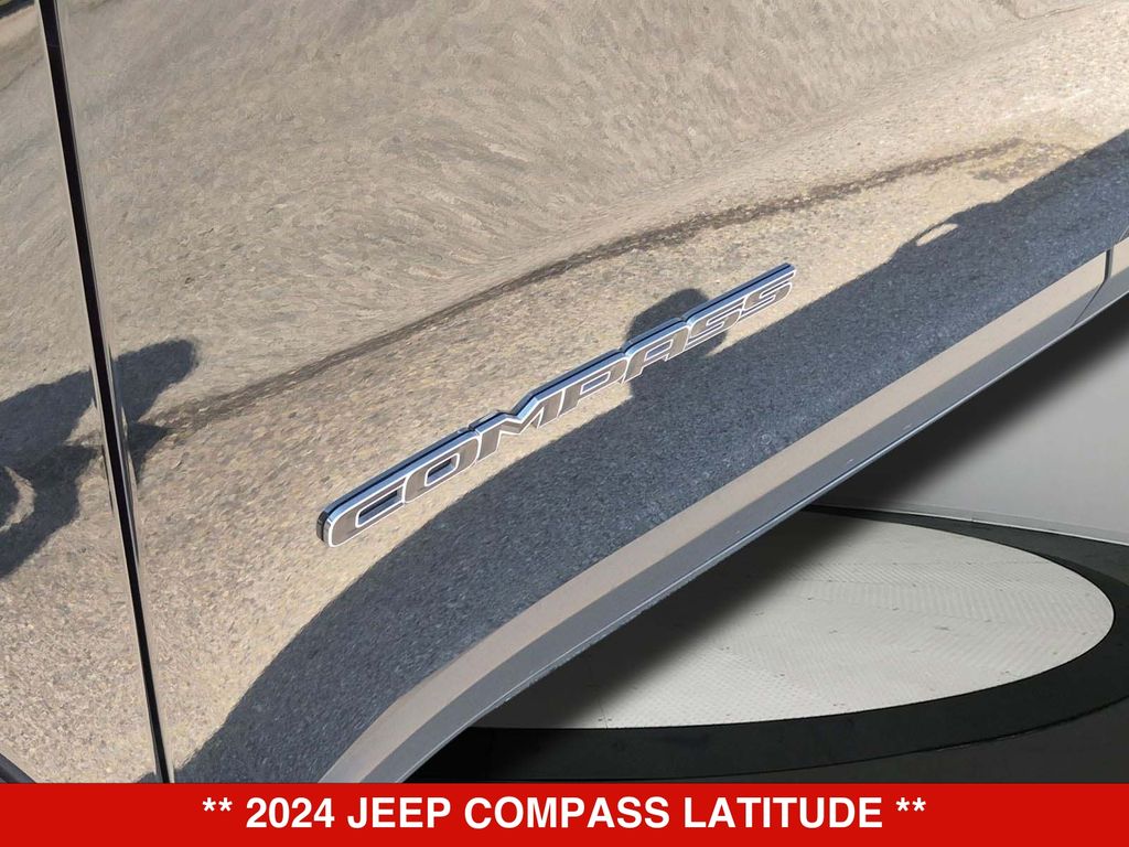 Thumbnail: 2024 Jeep Compass - 7