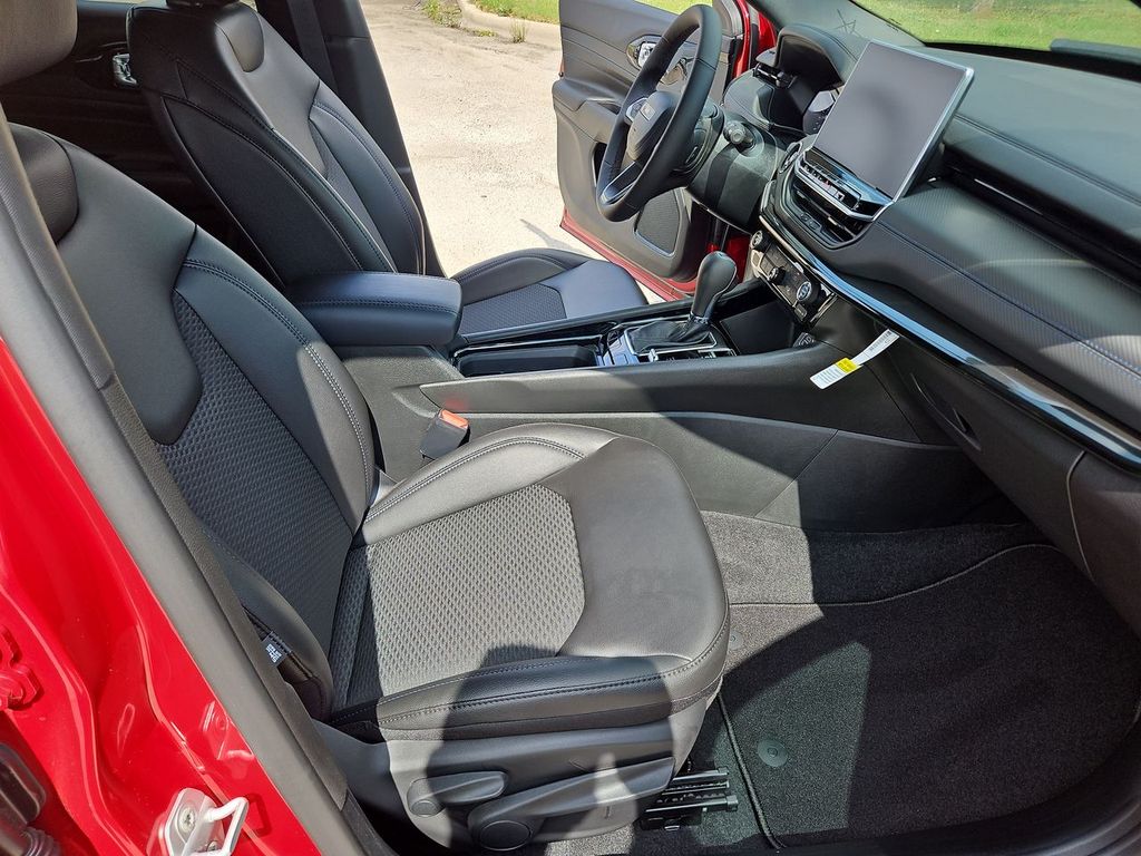 Thumbnail: 2026 Jeep Compass - 12