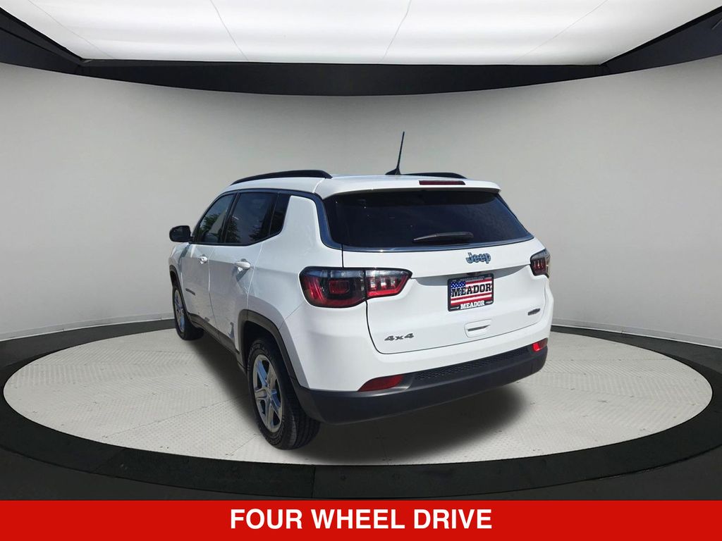Thumbnail: 2024 Jeep Compass - 20
