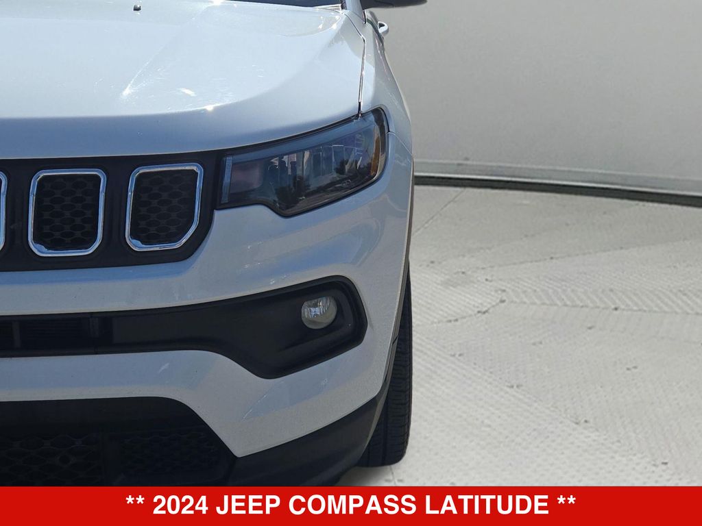 Thumbnail: 2024 Jeep Compass - 6