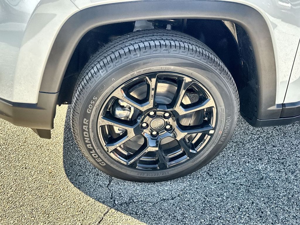 Thumbnail: 2026 Jeep Compass - 8