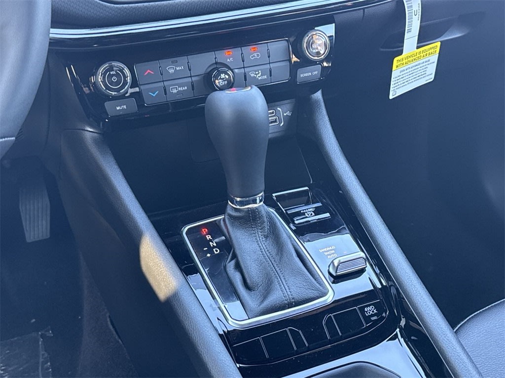 Thumbnail: 2026 Jeep Compass - 16