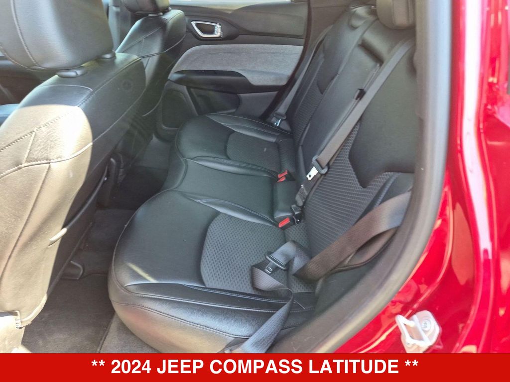 Thumbnail: 2024 Jeep Compass - 25