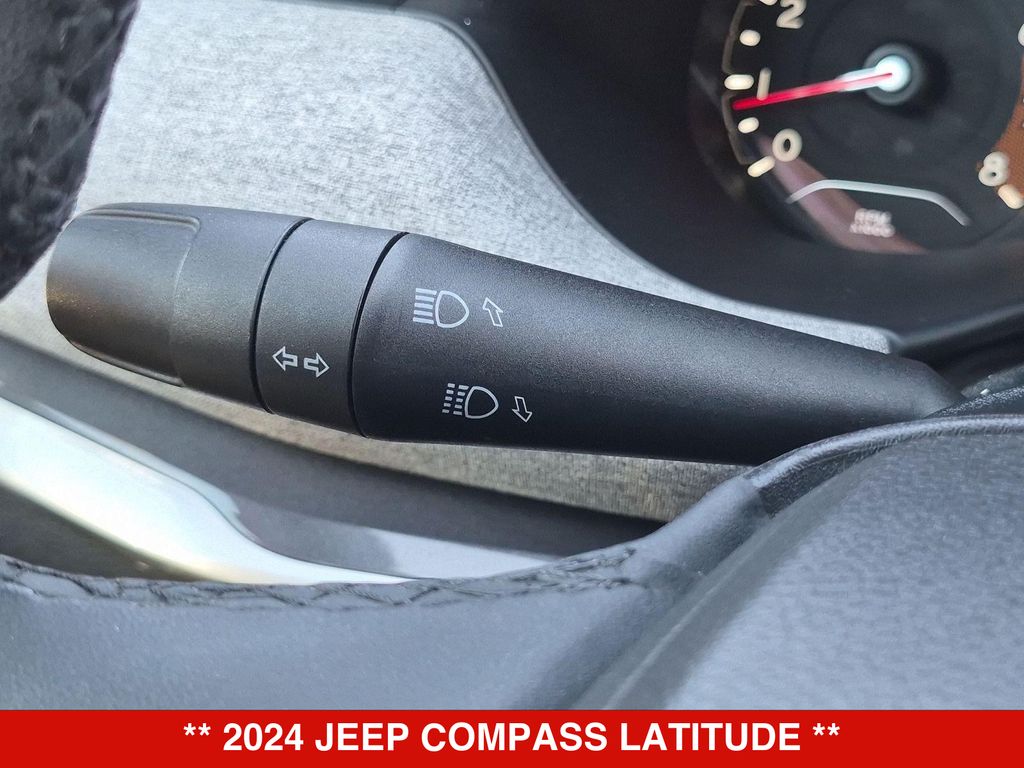 Thumbnail: 2024 Jeep Compass - 29