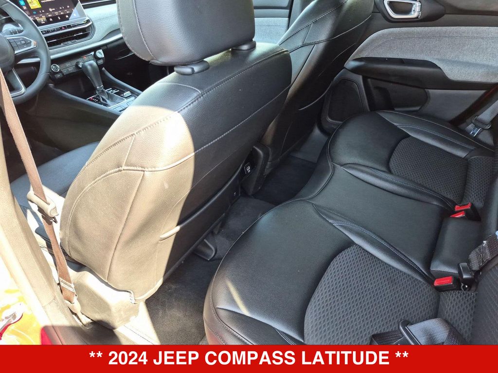 Thumbnail: 2024 Jeep Compass - 12