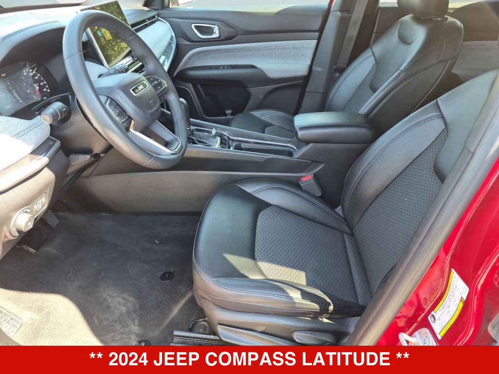 Thumbnail: 2024 Jeep Compass - 10