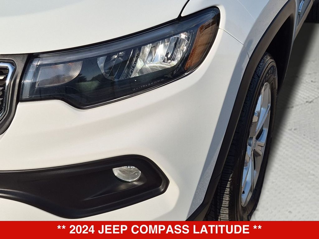 Thumbnail: 2024 Jeep Compass - 24