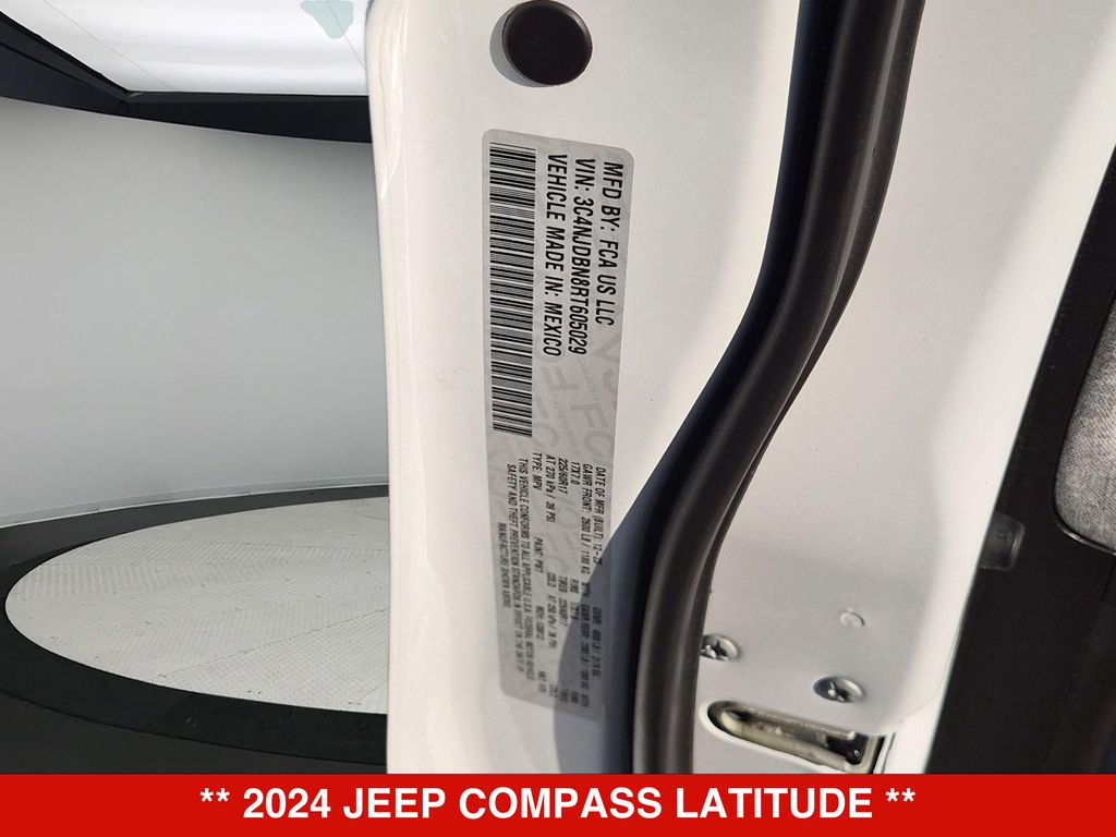 Thumbnail: 2024 Jeep Compass - 19