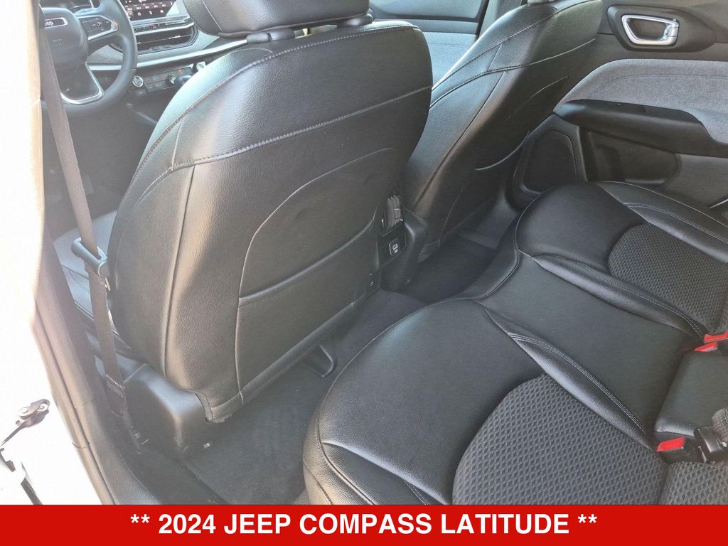 Thumbnail: 2024 Jeep Compass - 13
