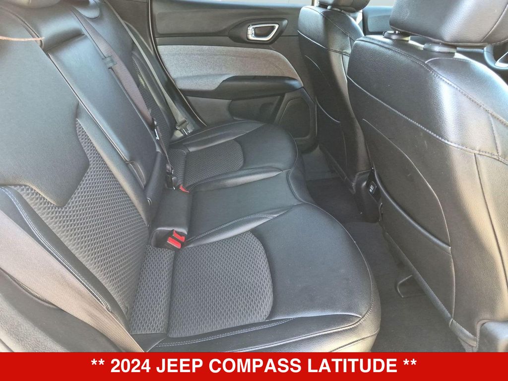 Thumbnail: 2024 Jeep Compass - 26