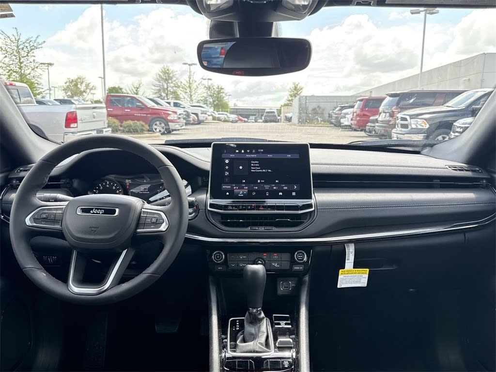 2025 Jeep Compass Latitude 10