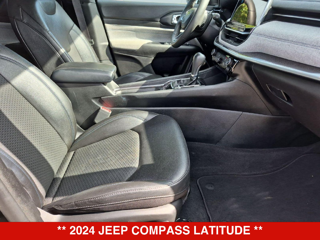Thumbnail: 2024 Jeep Compass - 11