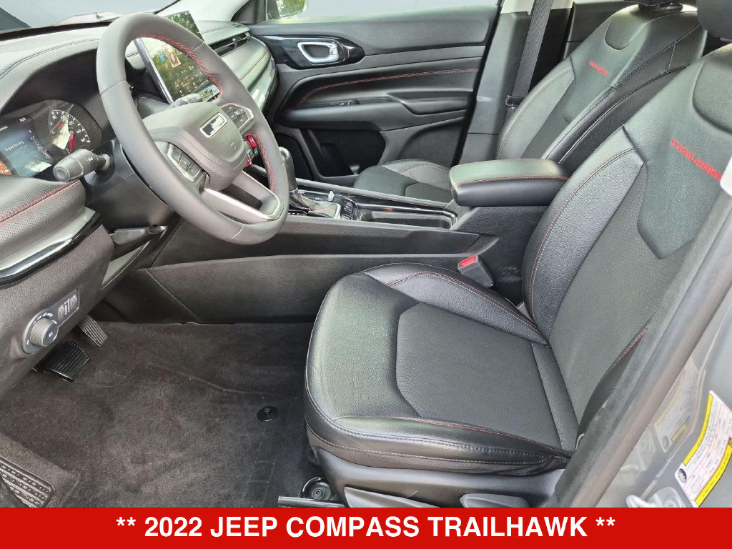 Thumbnail: 2022 Jeep Compass - 10