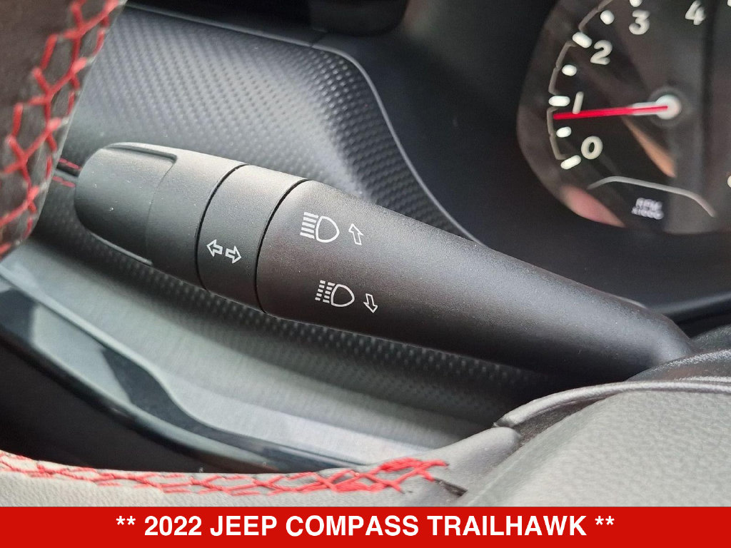 Thumbnail: 2022 Jeep Compass - 16