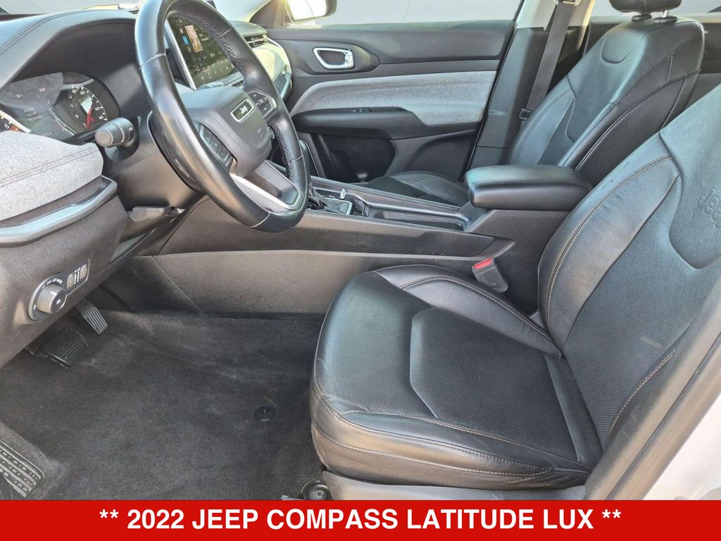 Thumbnail: 2022 Jeep Compass - 11