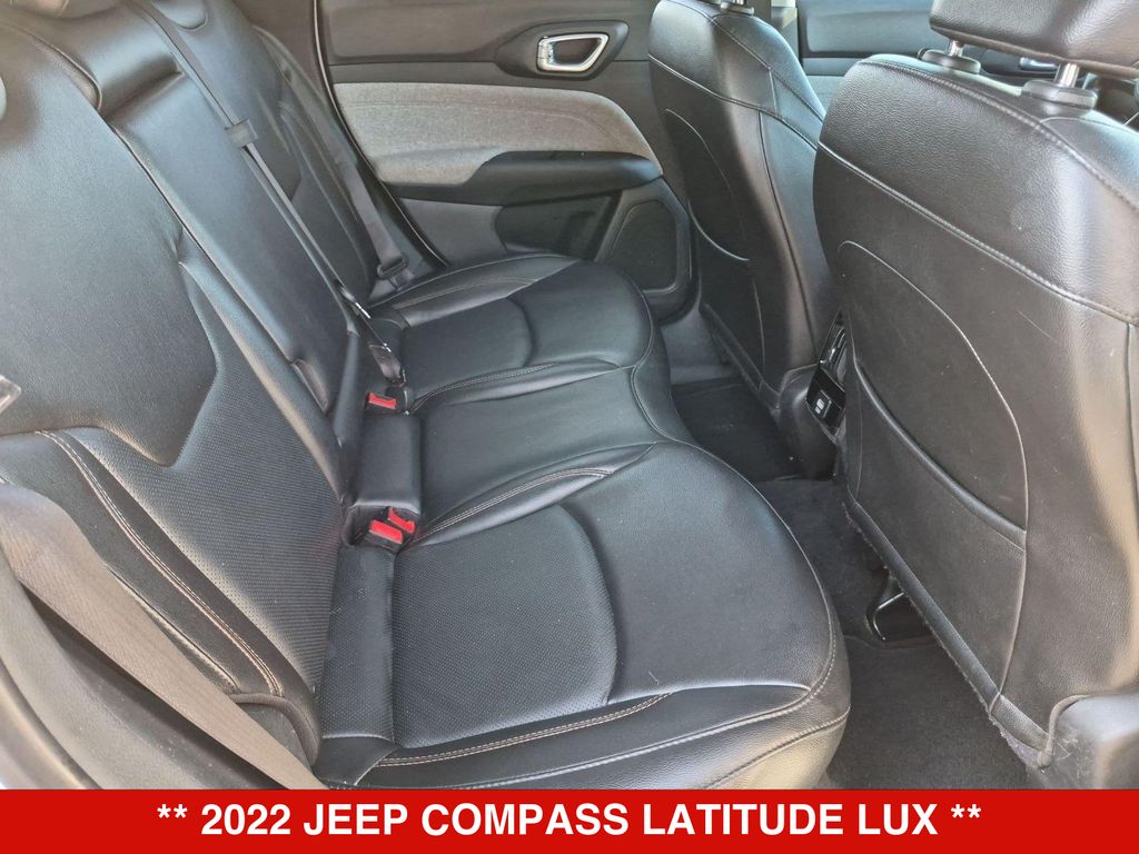 Thumbnail: 2022 Jeep Compass - 25