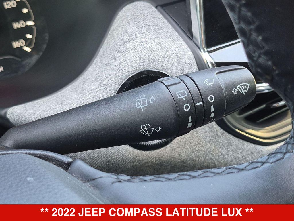 Thumbnail: 2022 Jeep Compass - 16