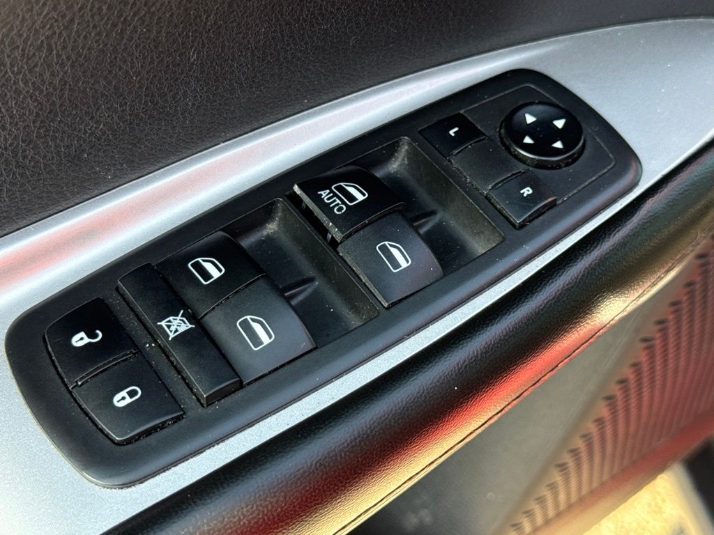 Thumbnail: 2019 Dodge Journey - 13
