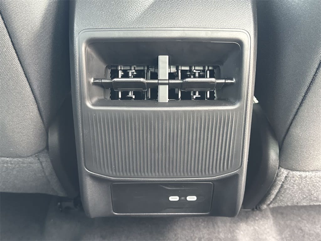 Thumbnail: 2026 Jeep Cherokee - 25