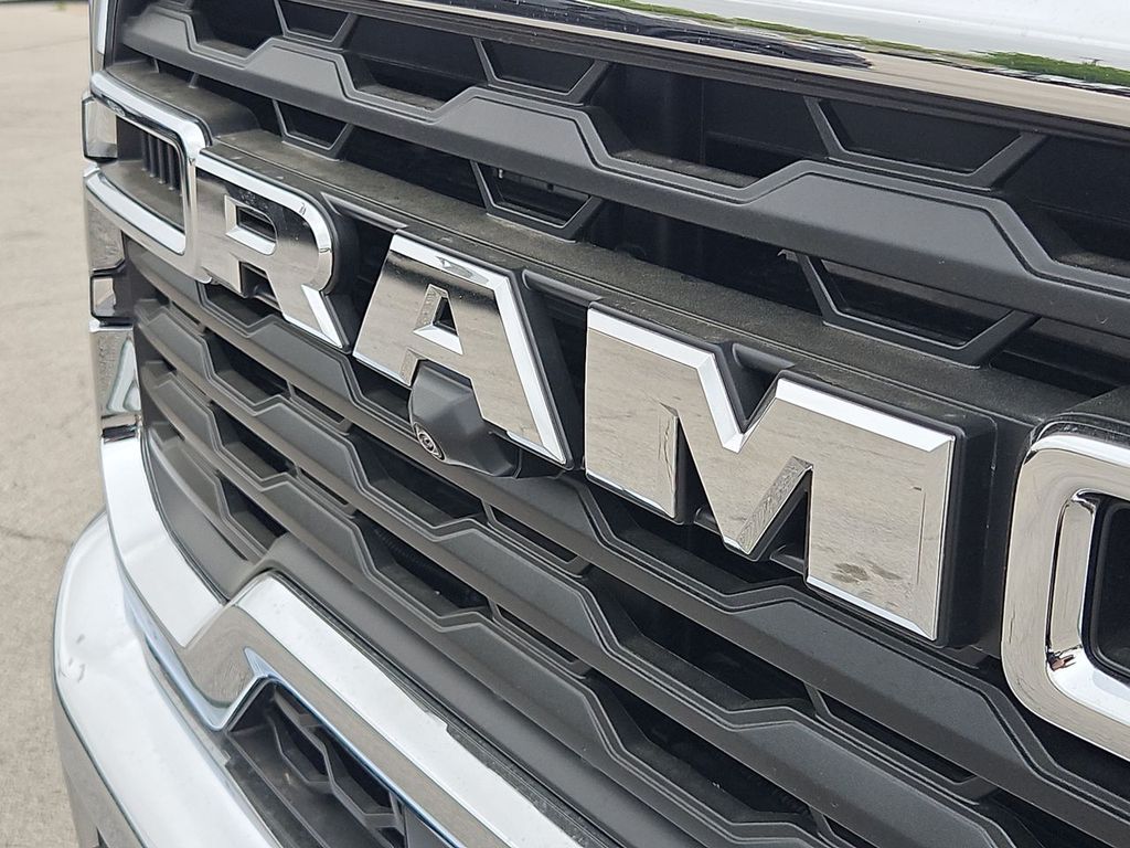 Thumbnail: 2026 RAM 3500 - 7