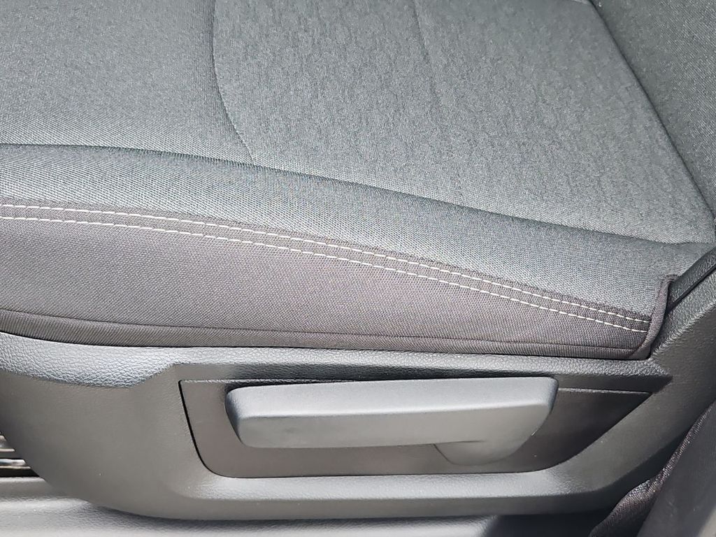 Thumbnail: 2026 RAM 3500 - 26