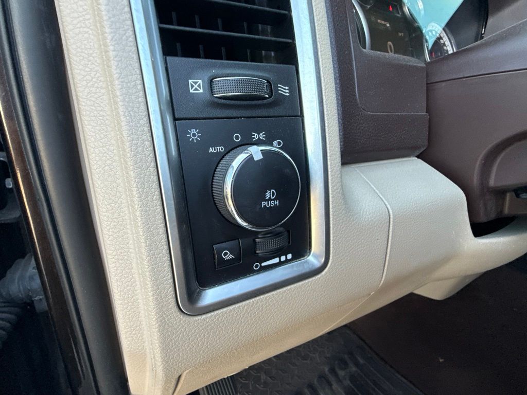 Thumbnail: 2016 RAM 1500 - 19