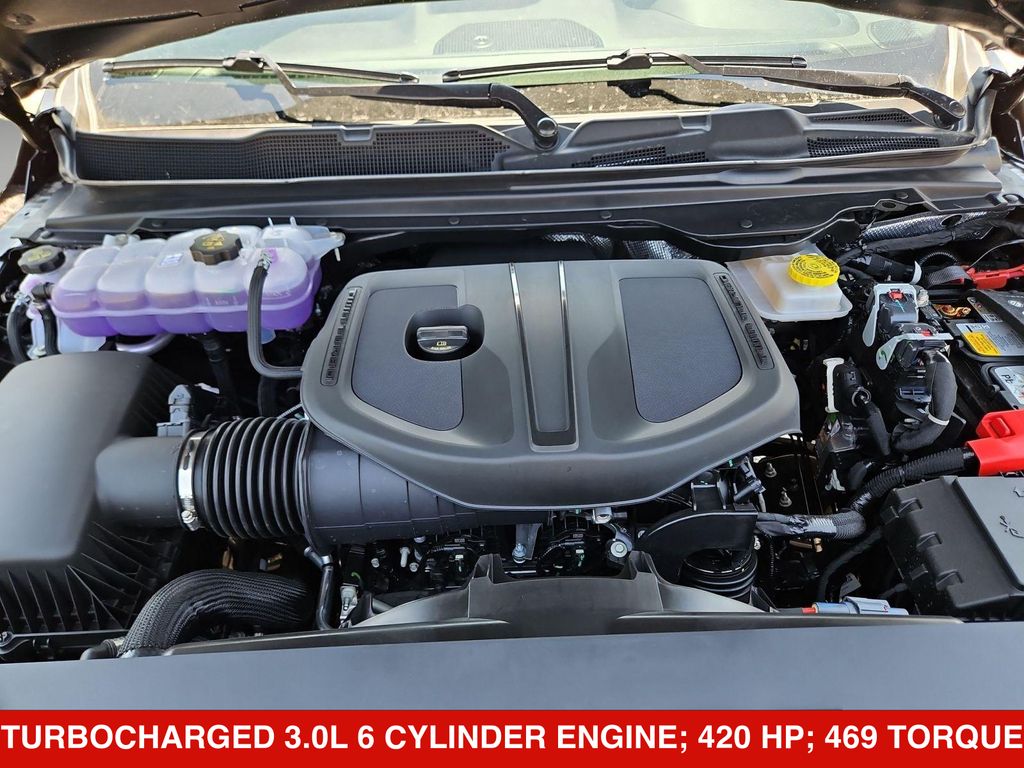 Thumbnail: 2026 RAM 1500 - 9