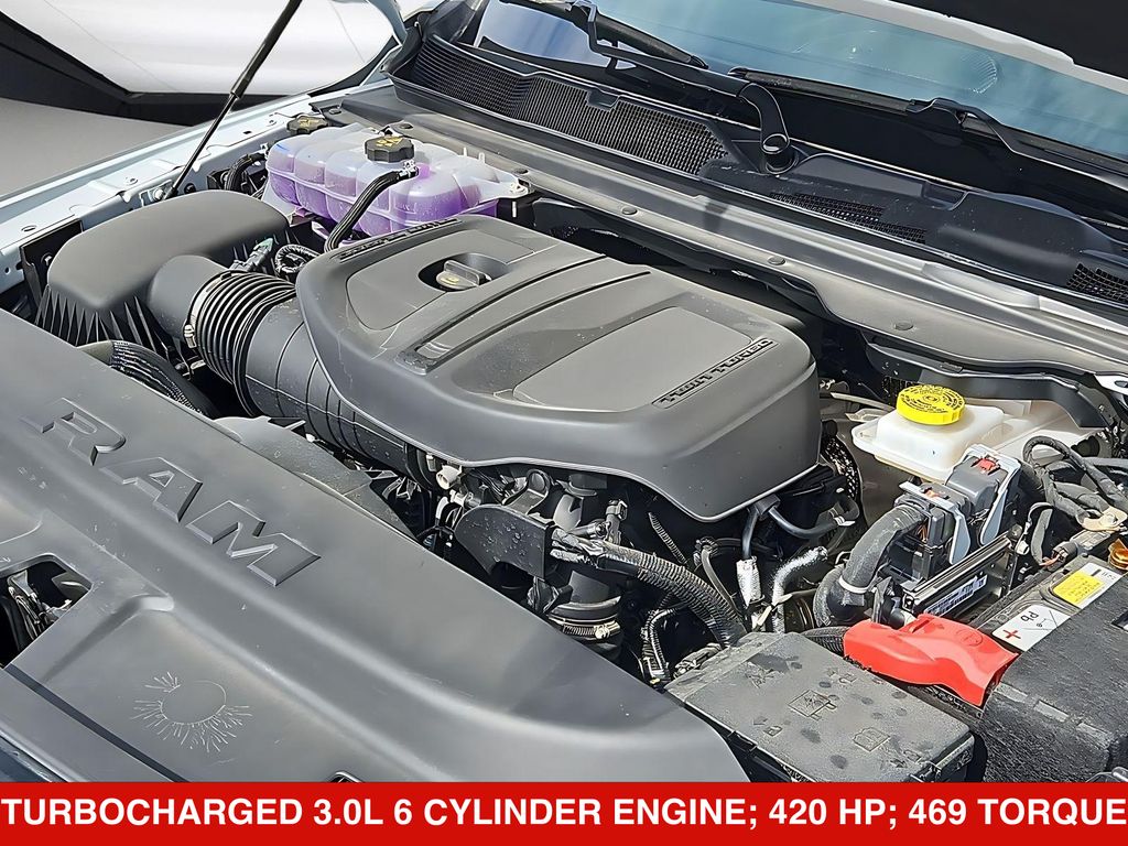 Thumbnail: 2026 RAM 1500 - 9