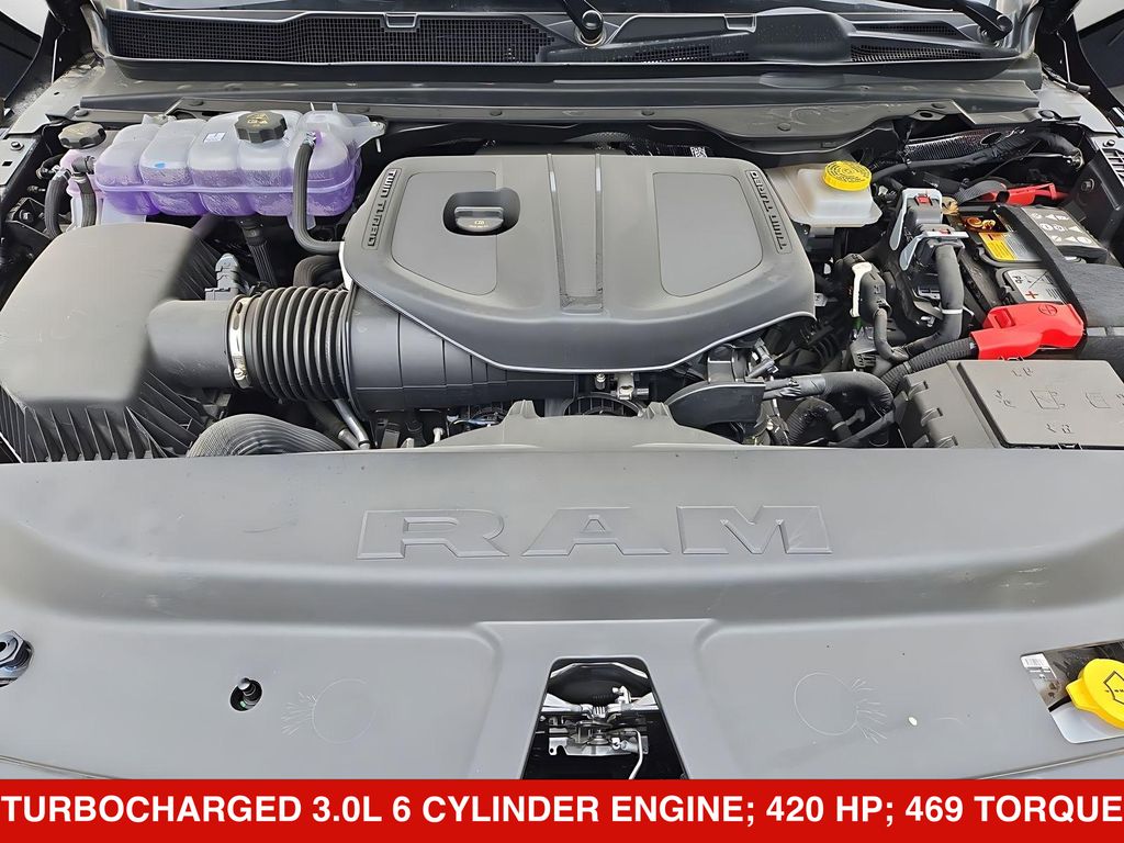 Thumbnail: 2026 RAM 1500 - 9