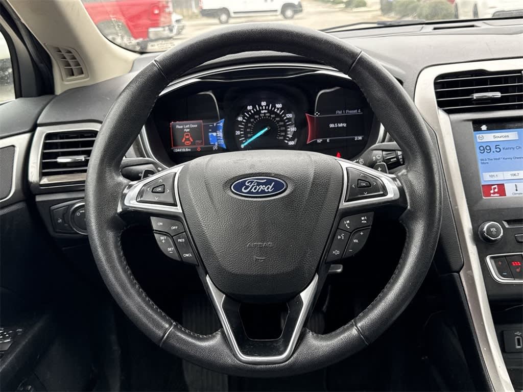 2018 Ford Fusion SE 13