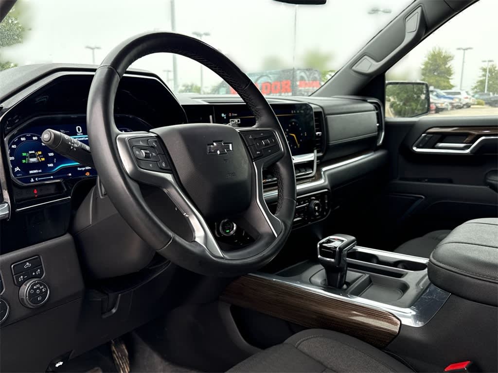 Thumbnail: 2023 Chevrolet Silverado 1500 - 2