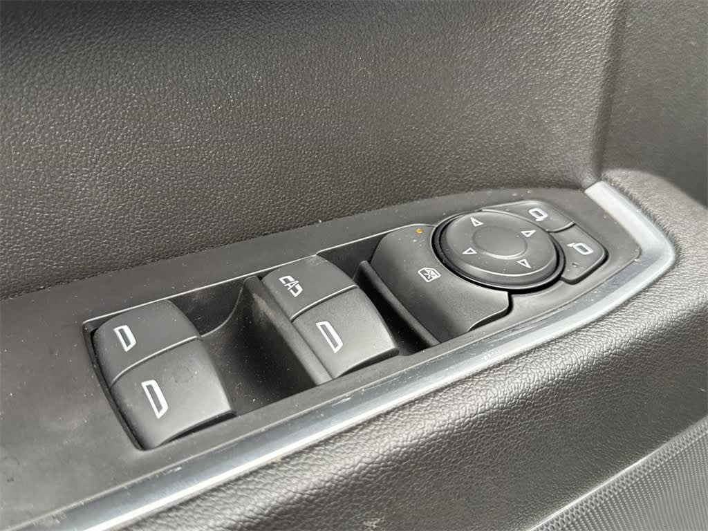 Thumbnail: 2023 Chevrolet Silverado 1500 - 24