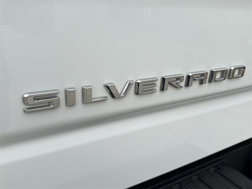 Thumbnail: 2023 Chevrolet Silverado 1500 - 20