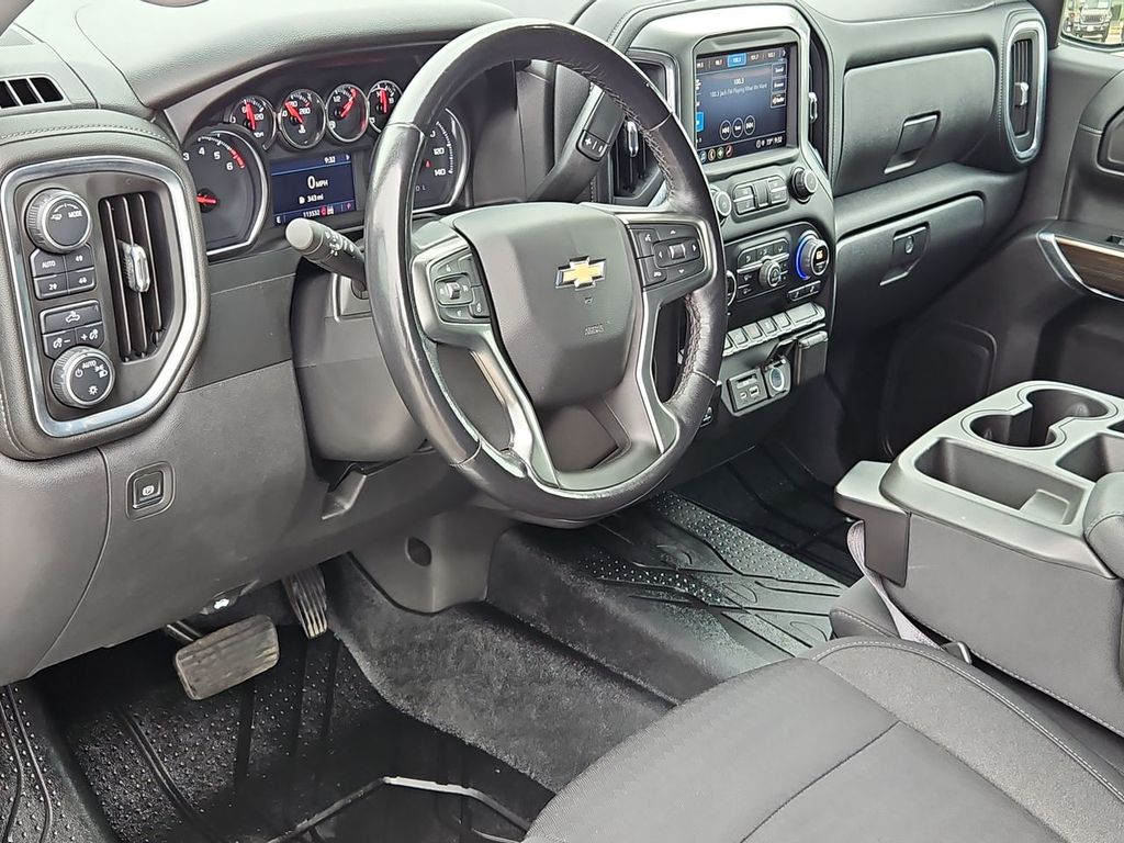 Thumbnail: 2021 Chevrolet Silverado 1500 - 2