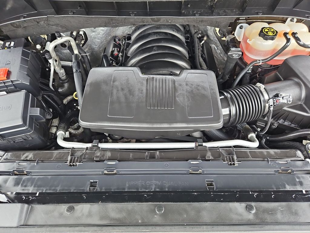 Thumbnail: 2021 Chevrolet Silverado 1500 - 9