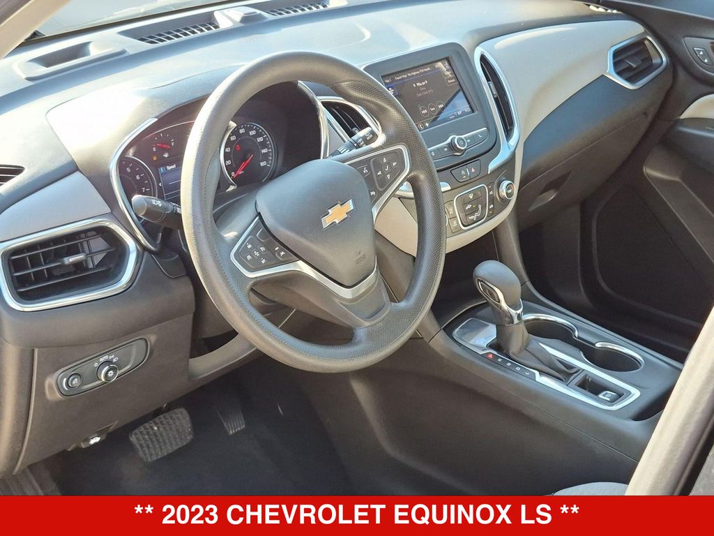 Thumbnail: 2023 Chevrolet Equinox - 2