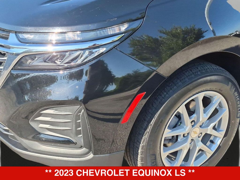 Thumbnail: 2023 Chevrolet Equinox - 22