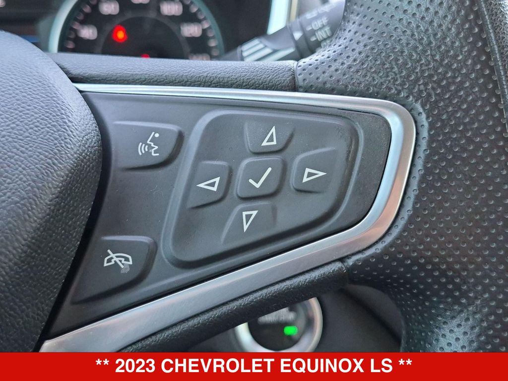 Thumbnail: 2023 Chevrolet Equinox - 28