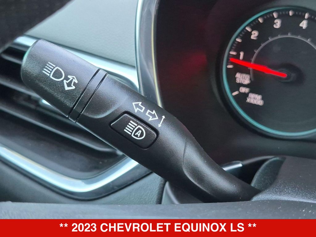 Thumbnail: 2023 Chevrolet Equinox - 16