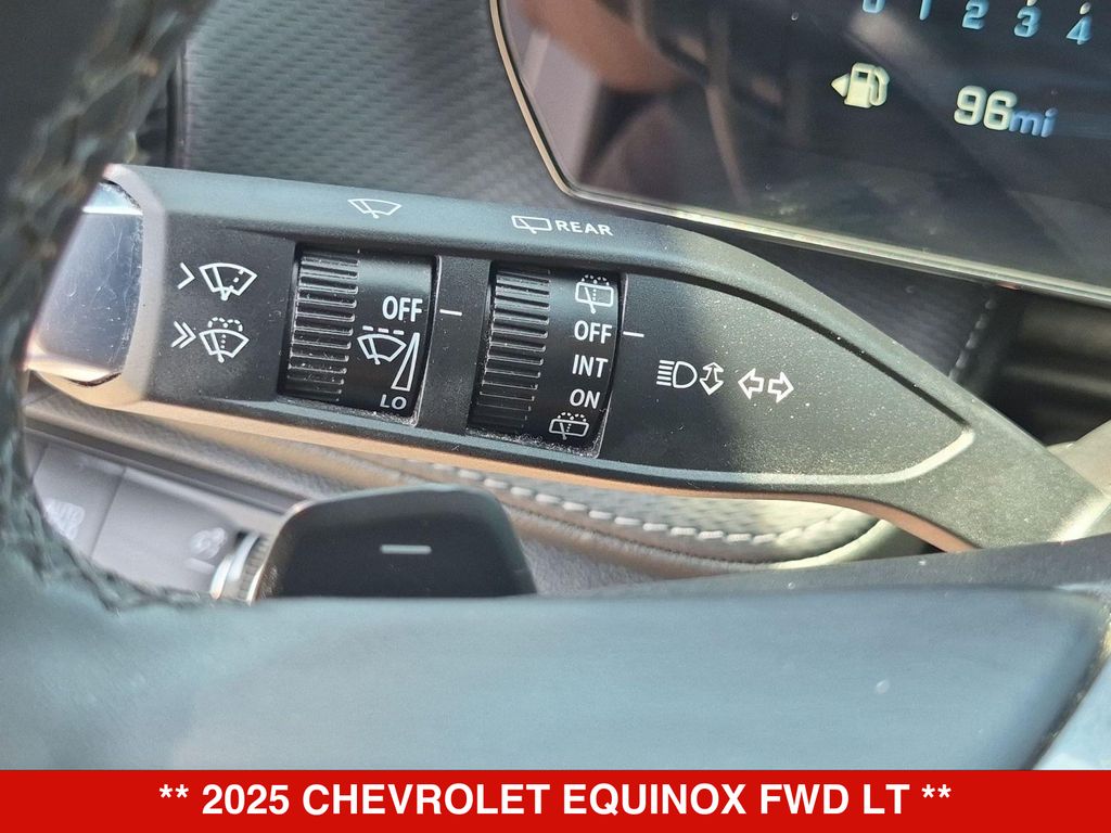 Thumbnail: 2025 Chevrolet Equinox - 17
