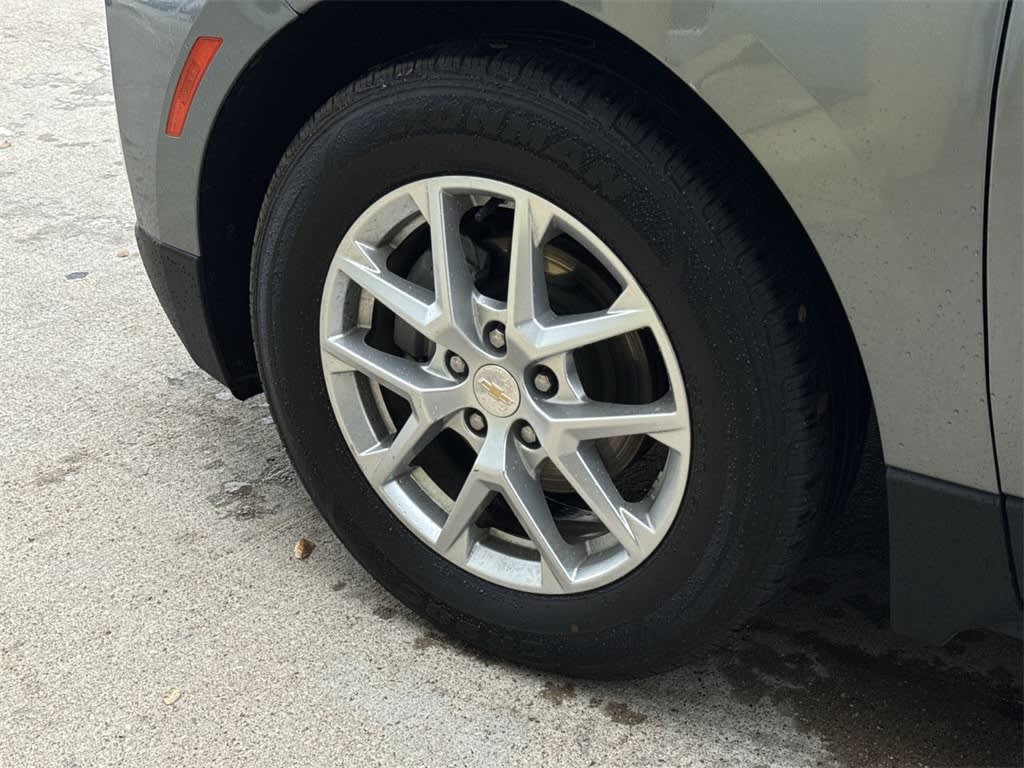 Thumbnail: 2023 Chevrolet Equinox - 8