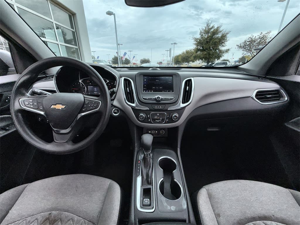 Thumbnail: 2023 Chevrolet Equinox - 9