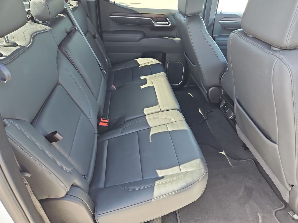 Thumbnail: 2025 GMC Sierra 1500 - 27