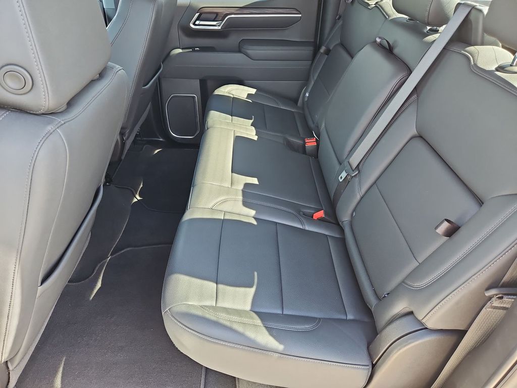 Thumbnail: 2025 GMC Sierra 1500 - 26