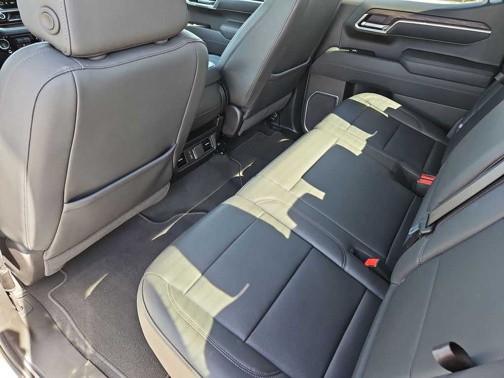 Thumbnail: 2025 GMC Sierra 1500 - 13