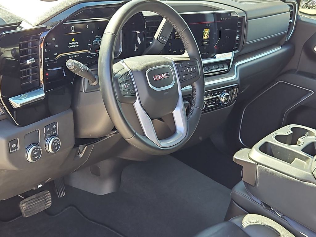 Thumbnail: 2025 GMC Sierra 1500 - 2