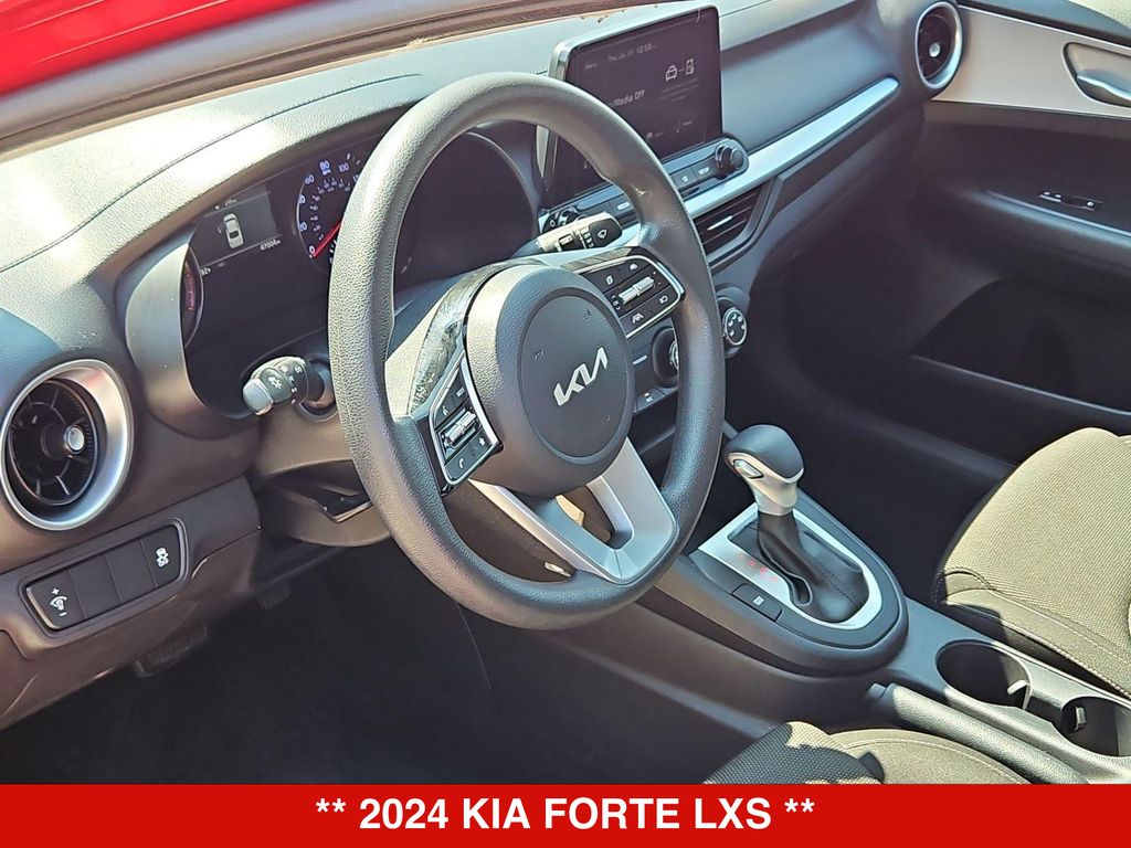 Thumbnail: 2024 Kia Forte - 2