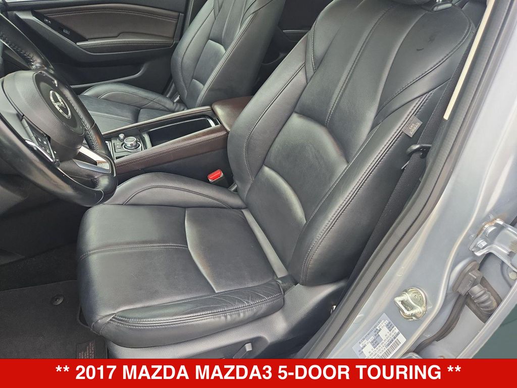 Thumbnail: 2017 Mazda Mazda3 - 11