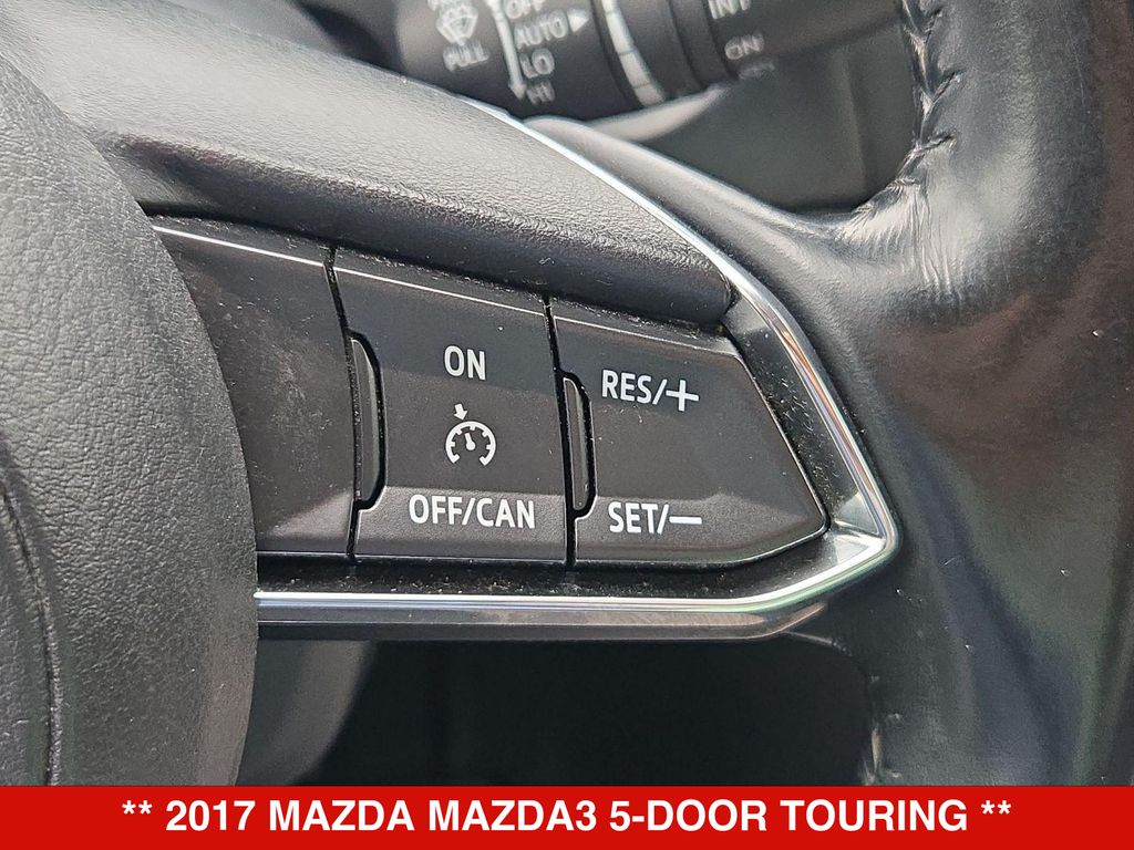 Thumbnail: 2017 Mazda Mazda3 - 28