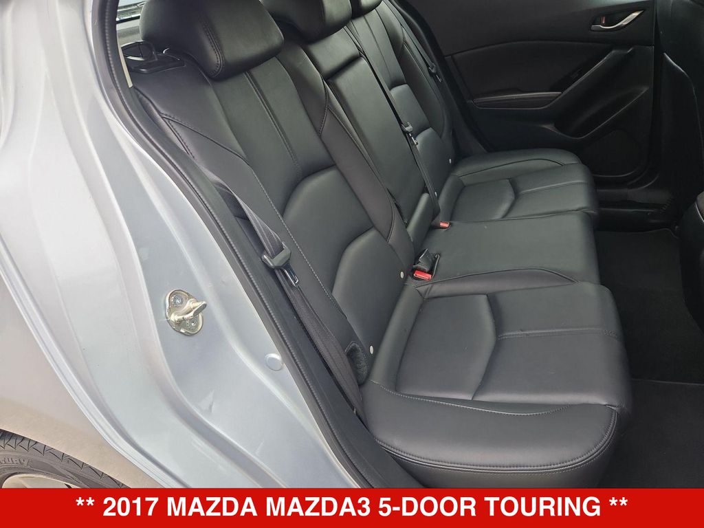 Thumbnail: 2017 Mazda Mazda3 - 12